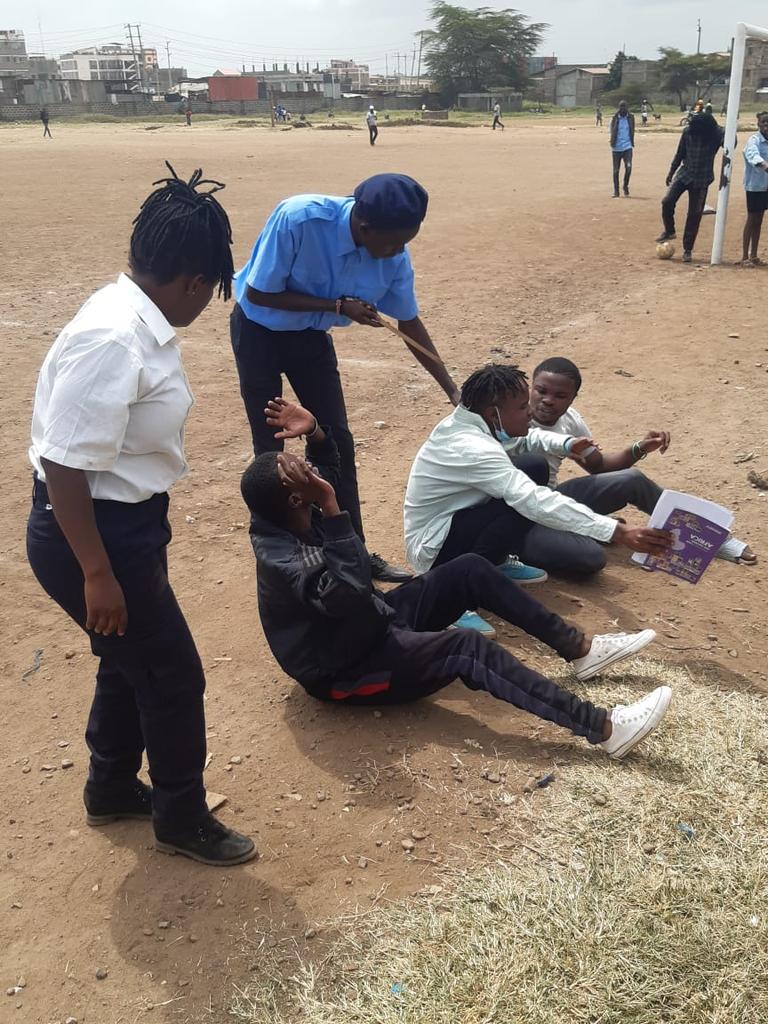 SocialCenters's tweet photo. Another powerful performance  from the @SocialCenters  at Komarock Hosted by @QamarCentre Highlighting challenges of Unemployment ahead of #SabaSabaPeoplesMarch 
@ArtAndSportsFo1 @IreneMa94569576 @mrass_na @UhaiWetu @IJMKenya @happyolal https://t.co/30HS2st9WF