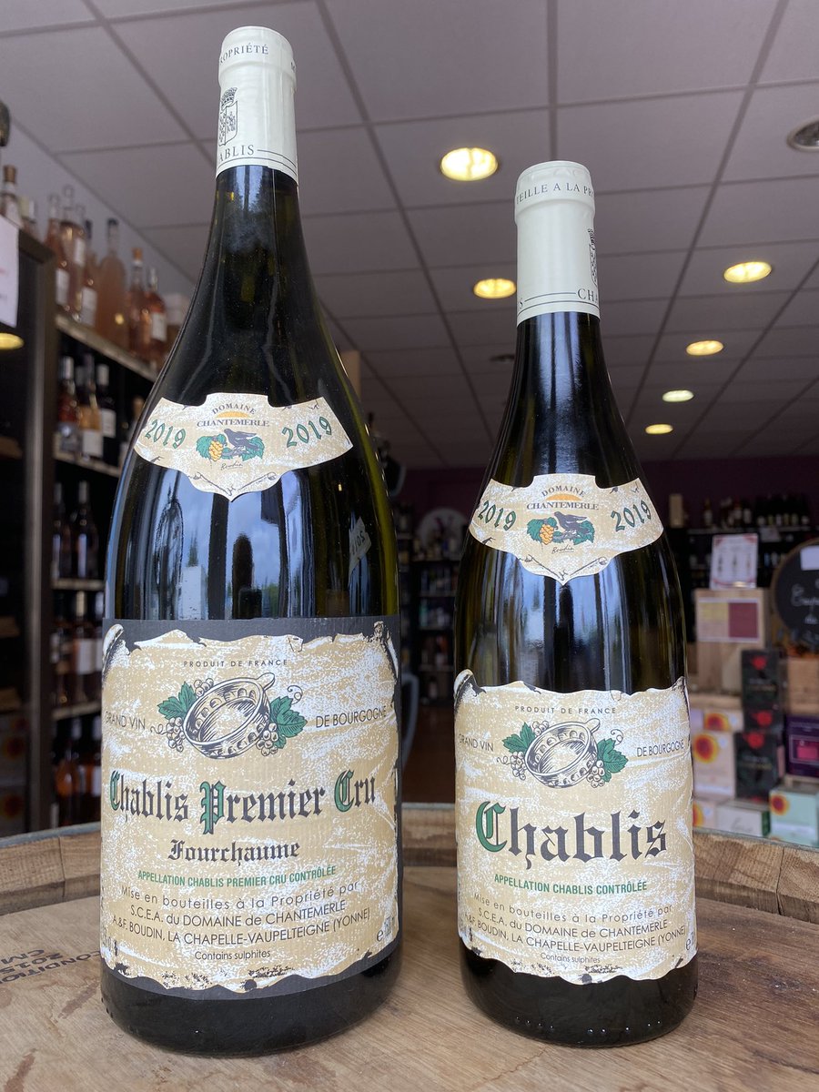 Megavins's tweet photo. 💝 La fête des pères c’est dimanche 🥳 
🎁 Alors pour le cadeau le choix sera petit Papa ou grand Papa ⁉️

#idéecadeaucaviste #fêtedespères #caviste #cadeau #vin #chablis #magnum #cru #Fourchaume #premiercru #bourgogne #chantemerle #domainechantemerle https://t.co/ap0ZTKGnlV
