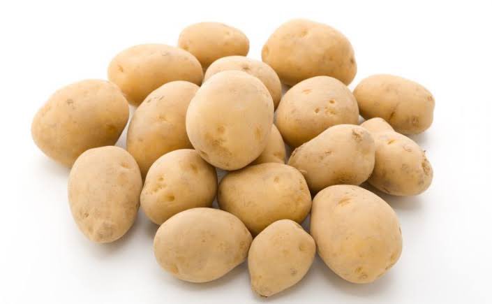 べにうめん この中で ナス科の野菜を1つ答えてください キュウリ トマト とうもろこし じゃがいも 野菜クイズ T Co 5dwhvtrk67 Twitter