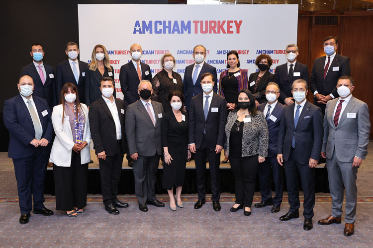 blackwhitedergi's tweet photo. BlackorWhite – İş Dünyası Cemiyet ve Yaşam » » AmCham Türkiye Genel Kurul Toplantısı yapıldı… https://t.co/m2ClUmTmv0 #blackorwhitedergi #İşYaşam #Cumartesi #haftasonu #ABD #Turkey #AmChamTurkey #istanbul #WhatsApp #Ankara @TurkeyAmCham @ABDIstanbul https://t.co/LbBDiNfdBE
