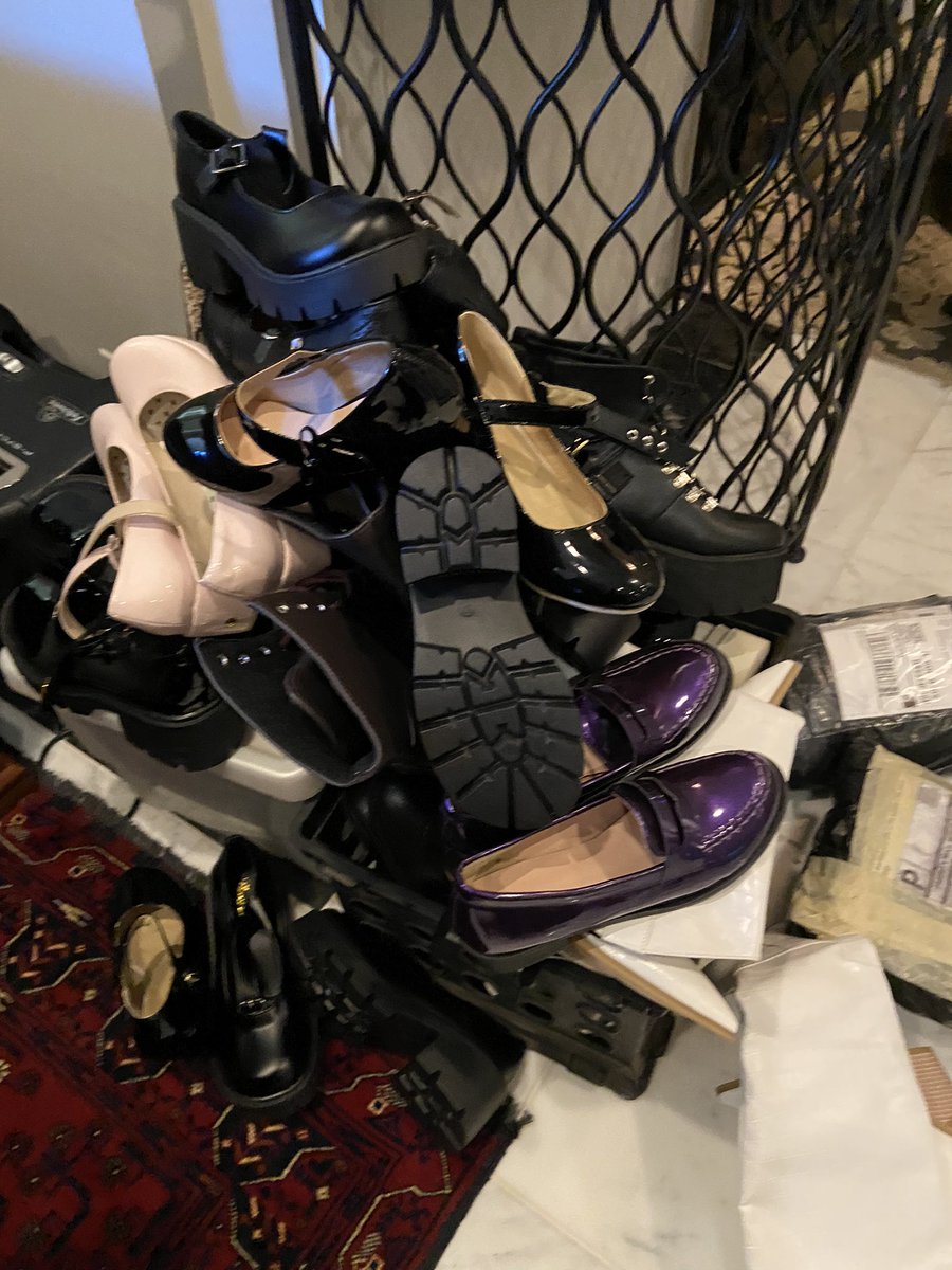 #amazon returns have been showing up at my house for weeks. #ups #usps won’t  stop them. We must have at least 50 pairs now and no one is looking for them. Make it stop! #shoes