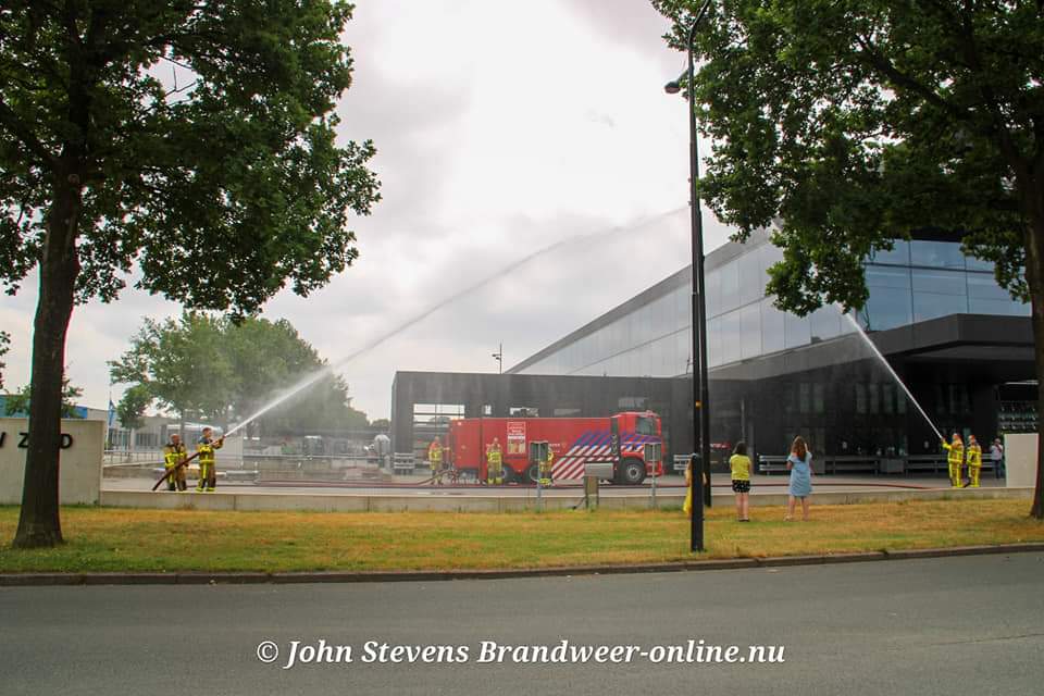 LogisVNOGWest's tweet image. 