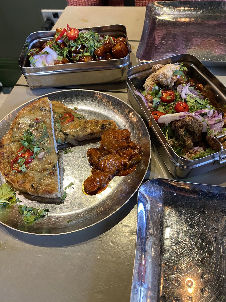 cookyval's tweet photo. Fabulous lunch @Mowglistfood Water Street. Whole experience from start to finish was perfection @NishaKatona https://t.co/NBy538anpS