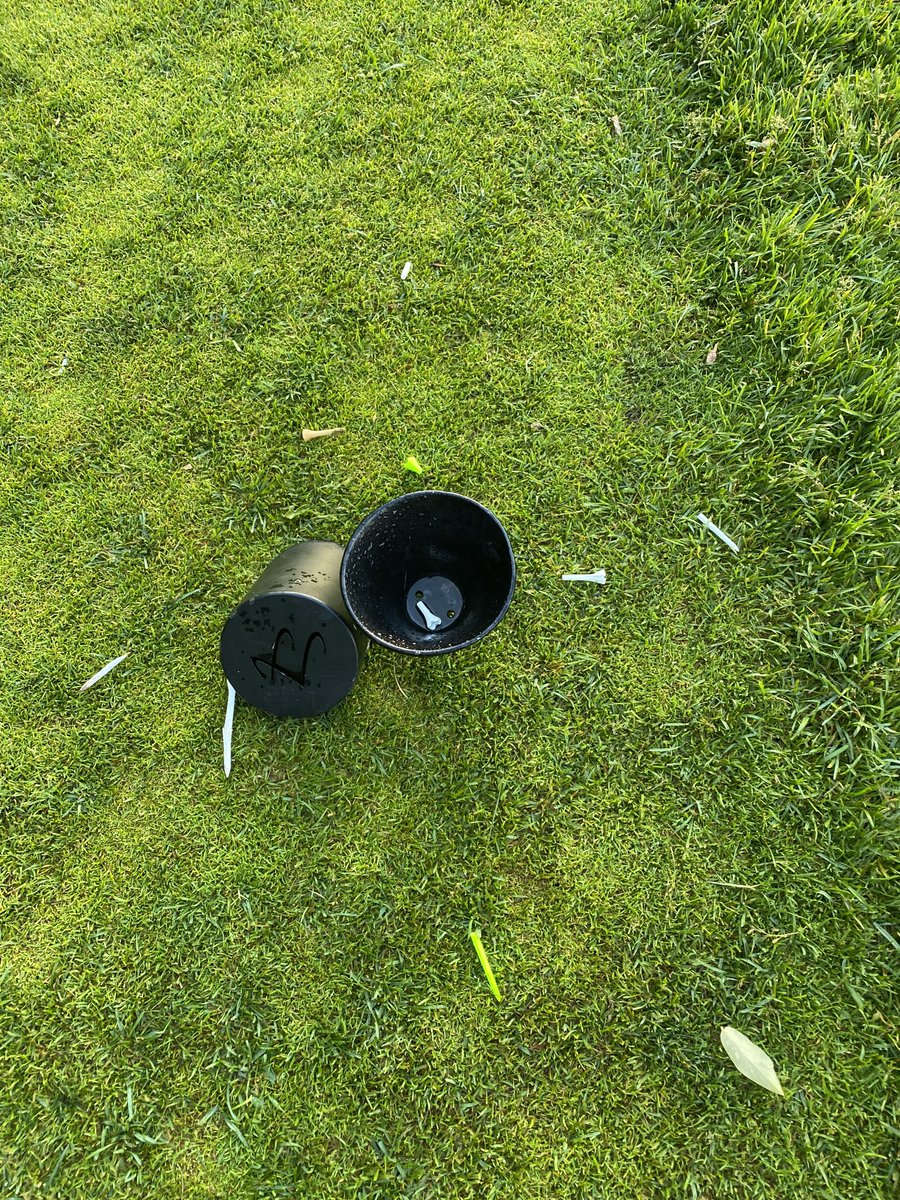 Congrats to the 1 member who successfully made the shot into the broken tee holder