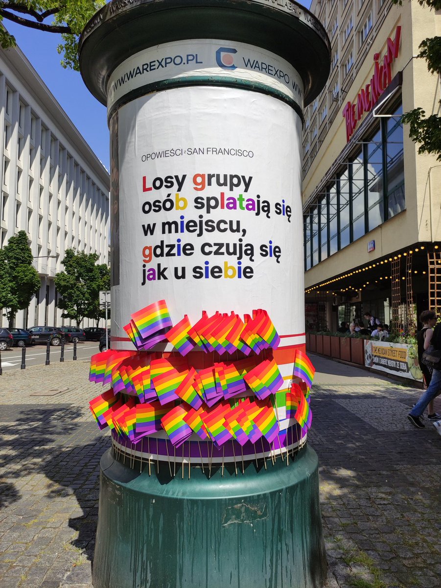 asaff_ron's tweet photo. PRIDE MONTH PRIDE MARCH

all folks in warsaw rn remember to drink water, cover your head, eat something nutritious before marching and do not interact w queerphobes!!! Keep attention to your surroundings and have fun!!!!! https://t.co/ziPcIp8k83