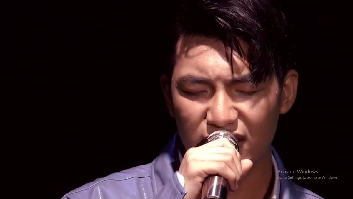 Teodyjoy2000's tweet photo. #DarrenHomeRunConert https://t.co/P3XNCB5tiS