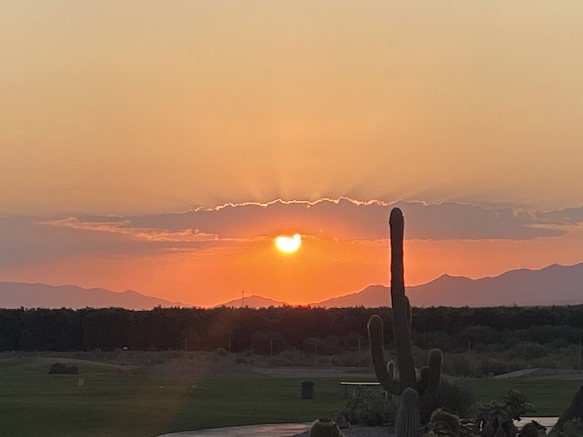 RevWarrenL's tweet image. Saturday sunrise