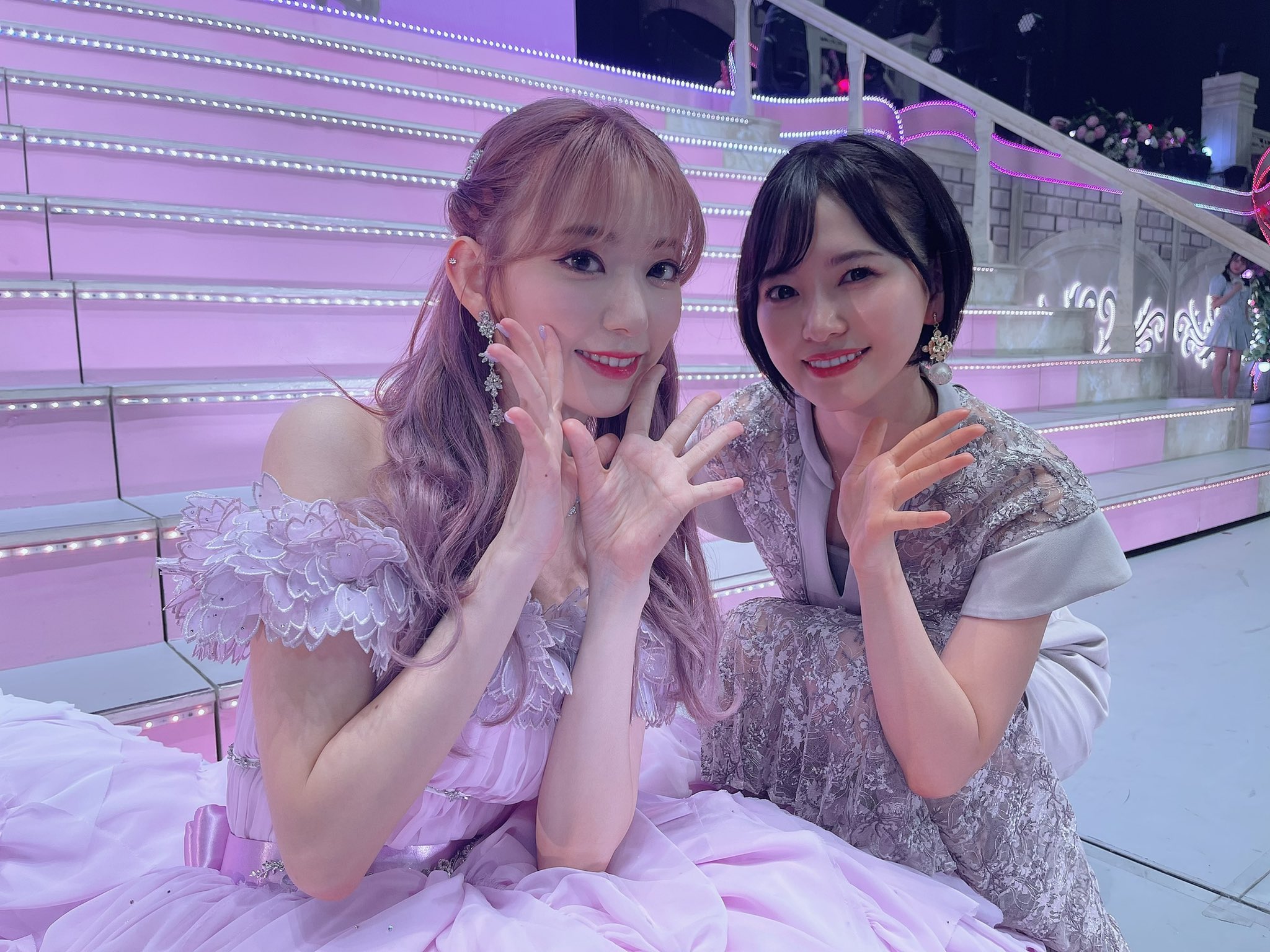 HKT48 田島芽瑠 宮脇咲良 直筆サイン　LE SSERAFIMサクラ HKT48 田島芽瑠 宮脇咲良 直筆サイン LE SSERAFIMサクラ