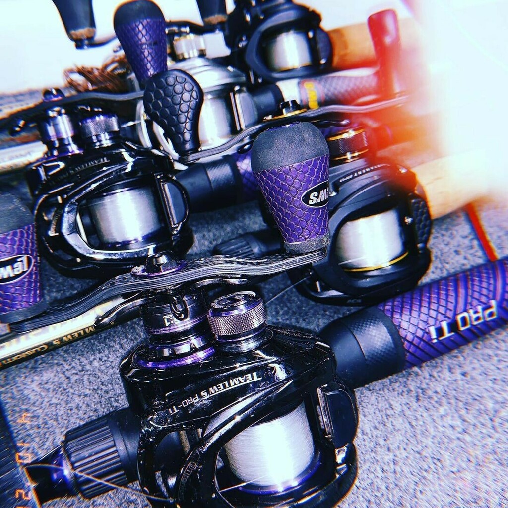 Lew's on X: A STACK of Pro Ti's lookin' purdy in purple 🤩 Who else in the  crowd has and loves their Pro Ti?! #Lews #TeamLews #LewsReels #LewsFishing # ProTi #LewsProTi   /