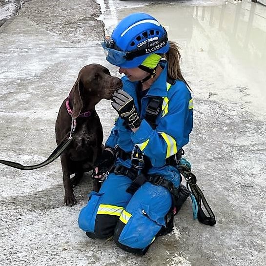 📟 A busy few days with multiple taskings including rescuing lovely Coco from a ledge in the Warren today. She was brought down by one of our rope rescue technicians and was very appreciative of the treats we carry!
In a coastal emergency 📞9️⃣9️⃣9️⃣ and ask for the Coastguard