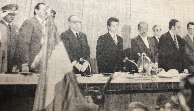 Dr. Lucas⚡️ on Twitter: "Los diputados de ARENA, PCN, PDC, trabajaron en el proyecto de la nueva Constitución, que fue aprobada el 15 de diciembre de 1983, la Asamblea Constituyente se transformó