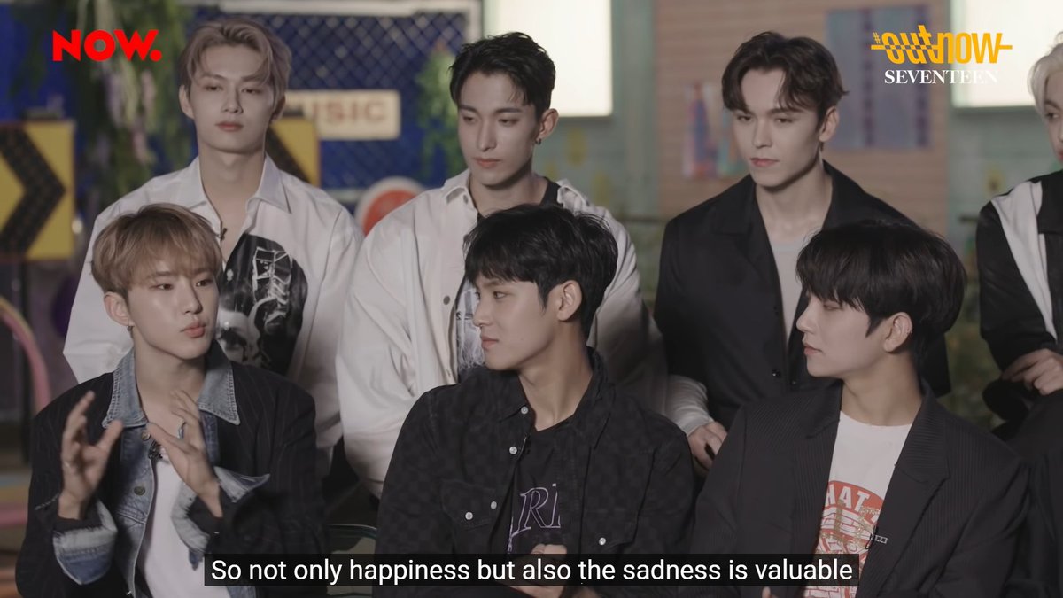 literally had to sad twerk on the perf coz too much feels after that therapeutic ment of 'seventeen is ready to love even the sadness' they're so good and so precious for this world. 🥺💕

SEVENTEEN WE LOVE YOU 
#세븐틴_캐럿_LoveHasNoLimit
#SEVENTEEN 
@pledis_17