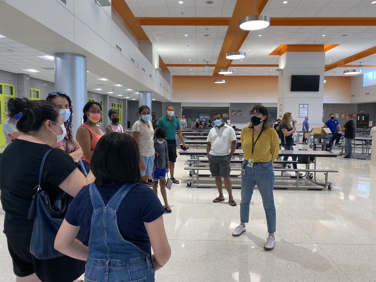 schools_essex's tweet photo. A BIG Thanks to all of our instructors and administrators who made this program a success.  Parents got to tour our programs in action today at Payne Tech.  They learned about our rigorous CTE and academic course offerings.  @Joe_D_EssexExec @CareerTechNJ https://t.co/ENu0NHFZsH