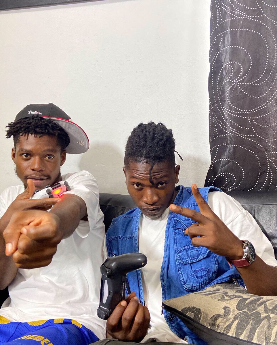 Roberthud09's tweet photo. Keep your big goals away from anyone who will plant the seeds of doubt, if you don't know who that is then keep it to yourself. You need absolute belief in yourself and your goals. 

#Eledzi Video Drops On Monday 
Video Directed by Lucci M Gh

#TeamHudEmbassy #WeOon #Eledzi https://t.co/4FmhbYXDga