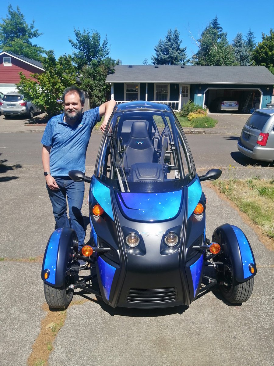 FunUtilityJacob's tweet photo. It has been over ten years but my spaceship finally arrived! $FUV #FutureIDrive https://t.co/LtpnoAz7xG