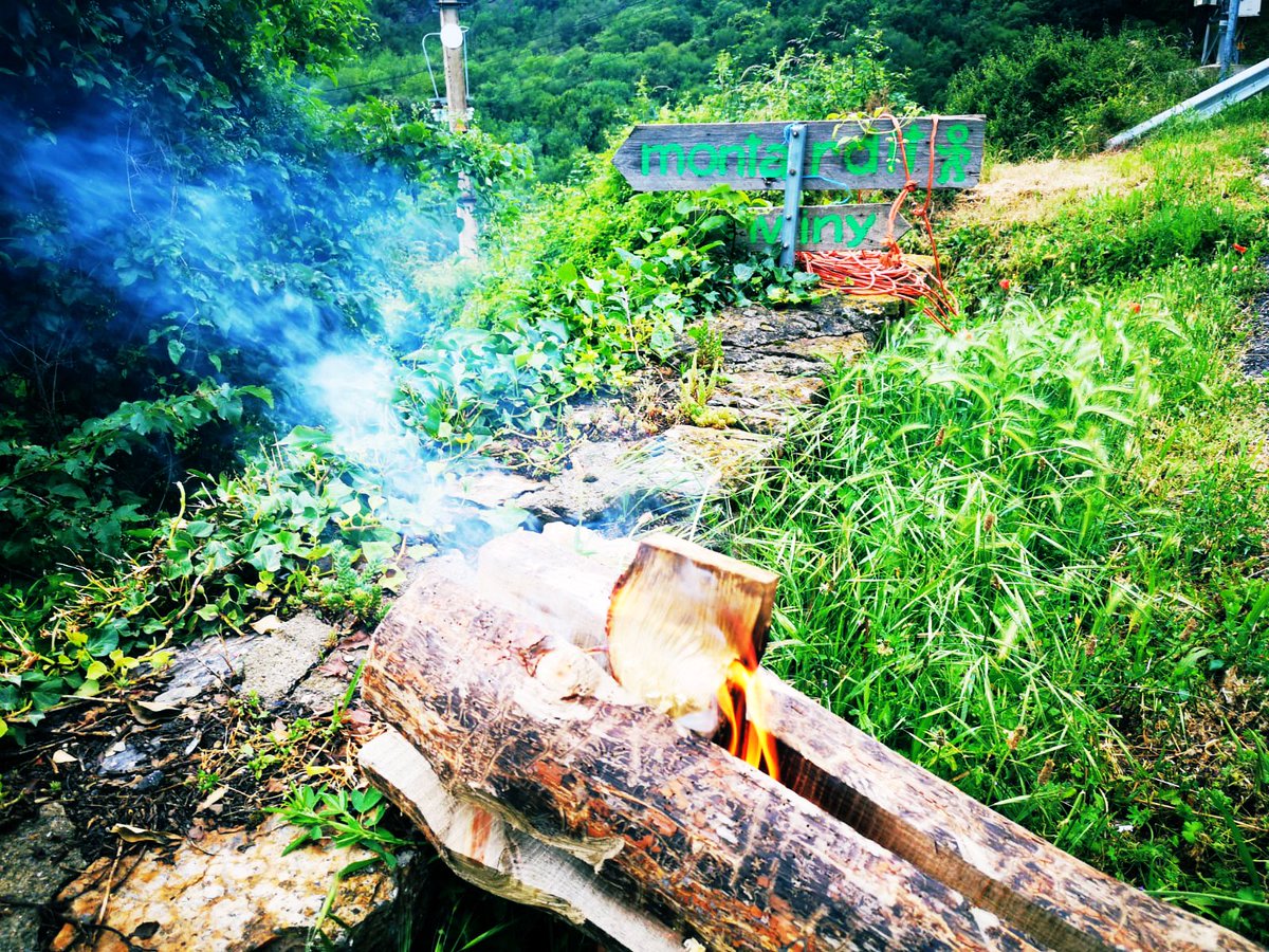 Malgrat la pluja la “Tea”manté la flama encesa!🔥