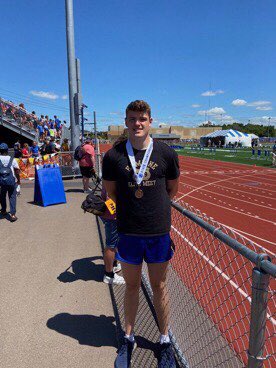 Kari Iverson tweet media