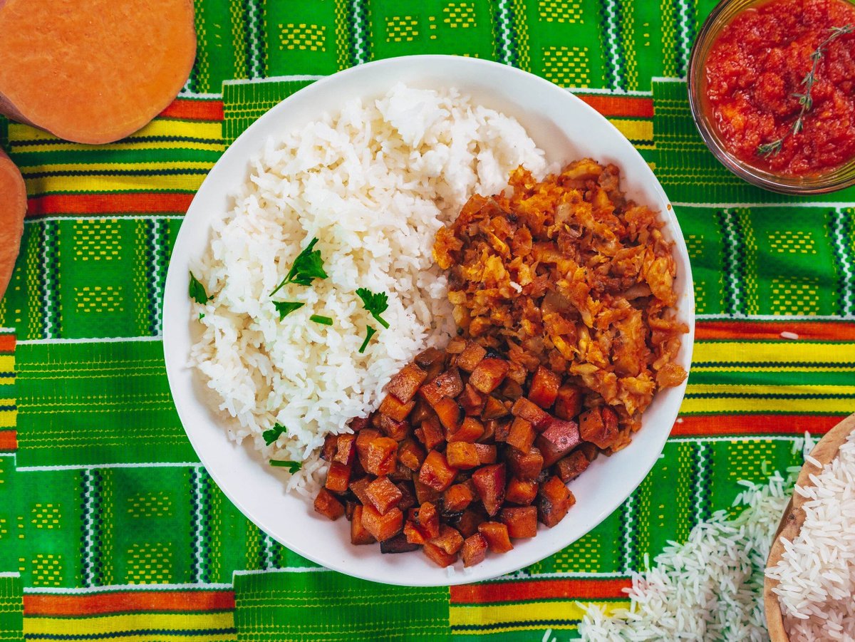SipBiteLearn's tweet photo. Fudena 🔥 🔥

America’s first chain of fast-casual West African restaurants.

Click for more -->> https://t.co/KQWfr85j8X 

#SipBiteLearn #WestAfrican #FastCasual #FudenaFix https://t.co/7HBwcQzFHL