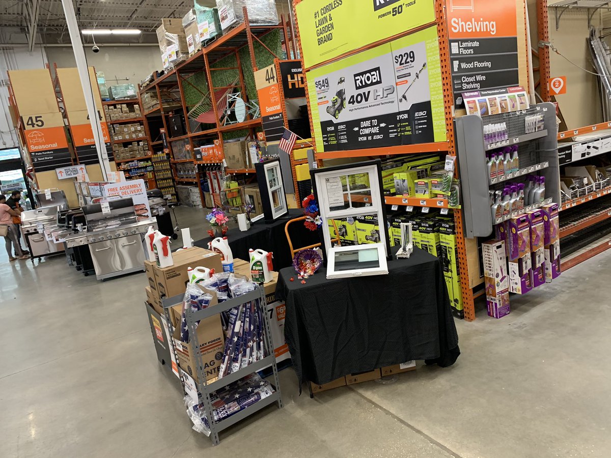 Looking to get windows this year?? Other companies are 6 months MINIMUM! We’re getting windows replaced in half that time!
Happy SGATURDAY #0261WColonial