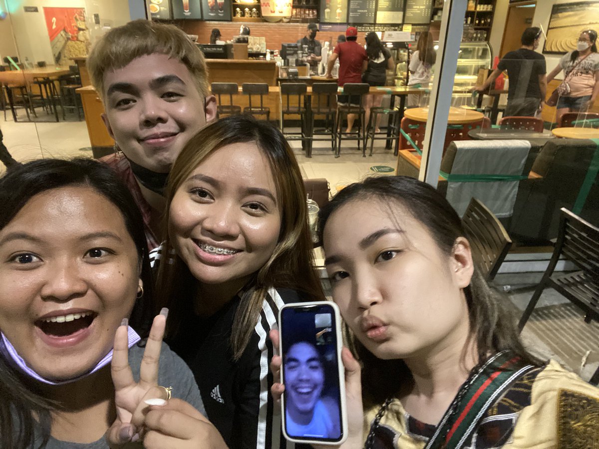 chrishsindon's tweet photo. Since forever π labyu ol π #hsbesties
@alecz_yamzon @Daaaaaaanica https://t.co/WhseOeUnpN