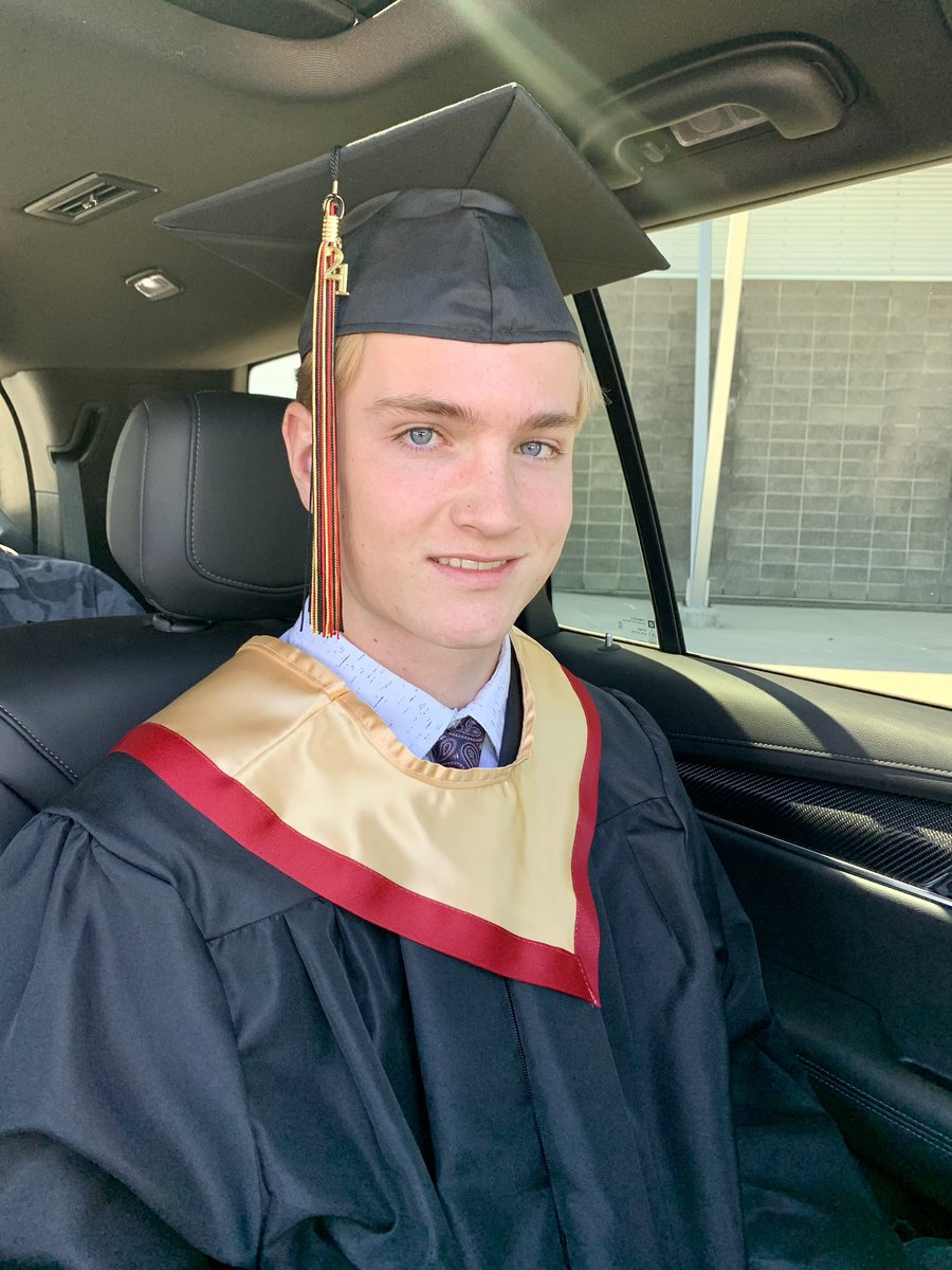 Convocation 2021!  Proud of you Logan 🎓 <a href="/RyanChristie253/">Ryan Christie</a> <a href="/LoganChristie12/">Logan Christie</a>