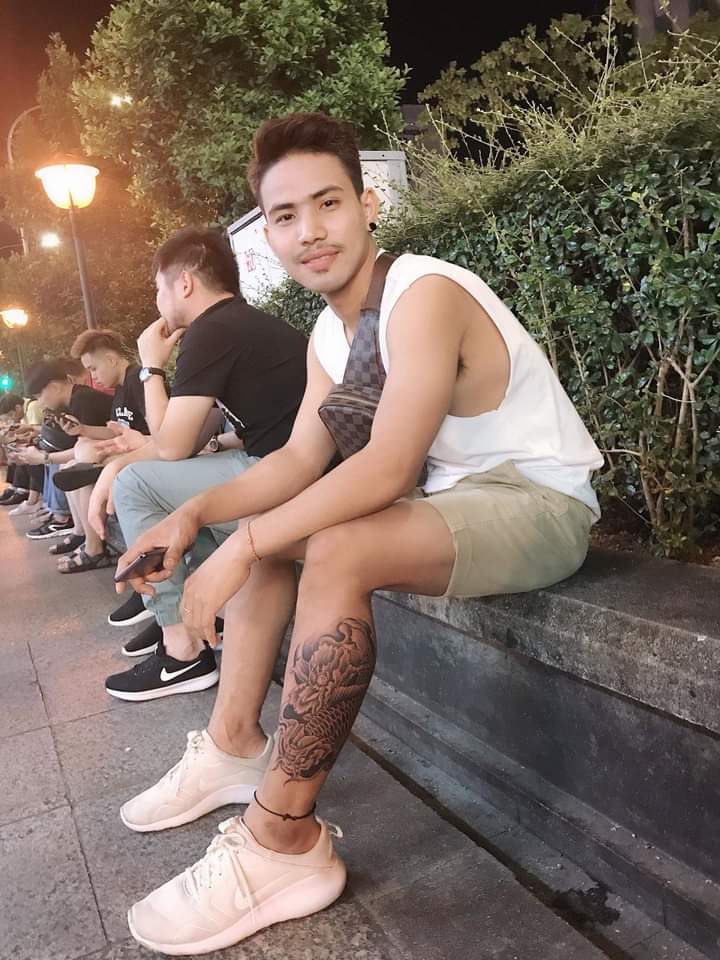SoeSanLin10's tweet photo. Chit lar. https://t.co/AUrkfBfypQ