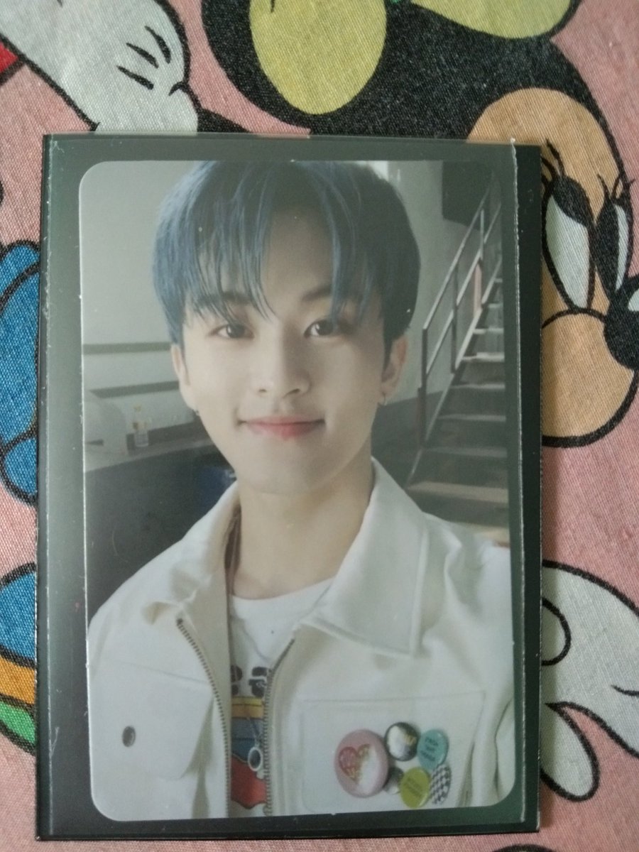 agustingesi_'s tweet photo. gabisa banget ngeliat yg ganteng" gini https://t.co/w3B9y9zYXR