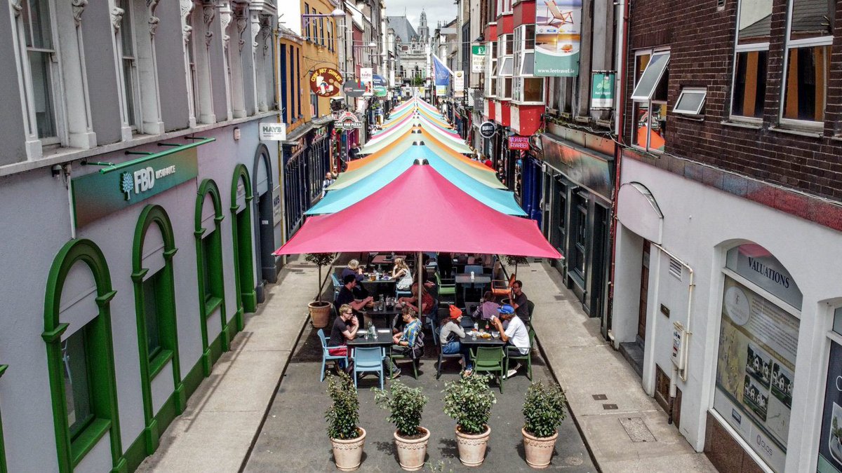 Other Irish cities are MAD envious of Cork’s brilliant outdoor dining set-up 😎 https://t.co/h7DWgqb3yA https://t.co/BBWnoYaCvG
