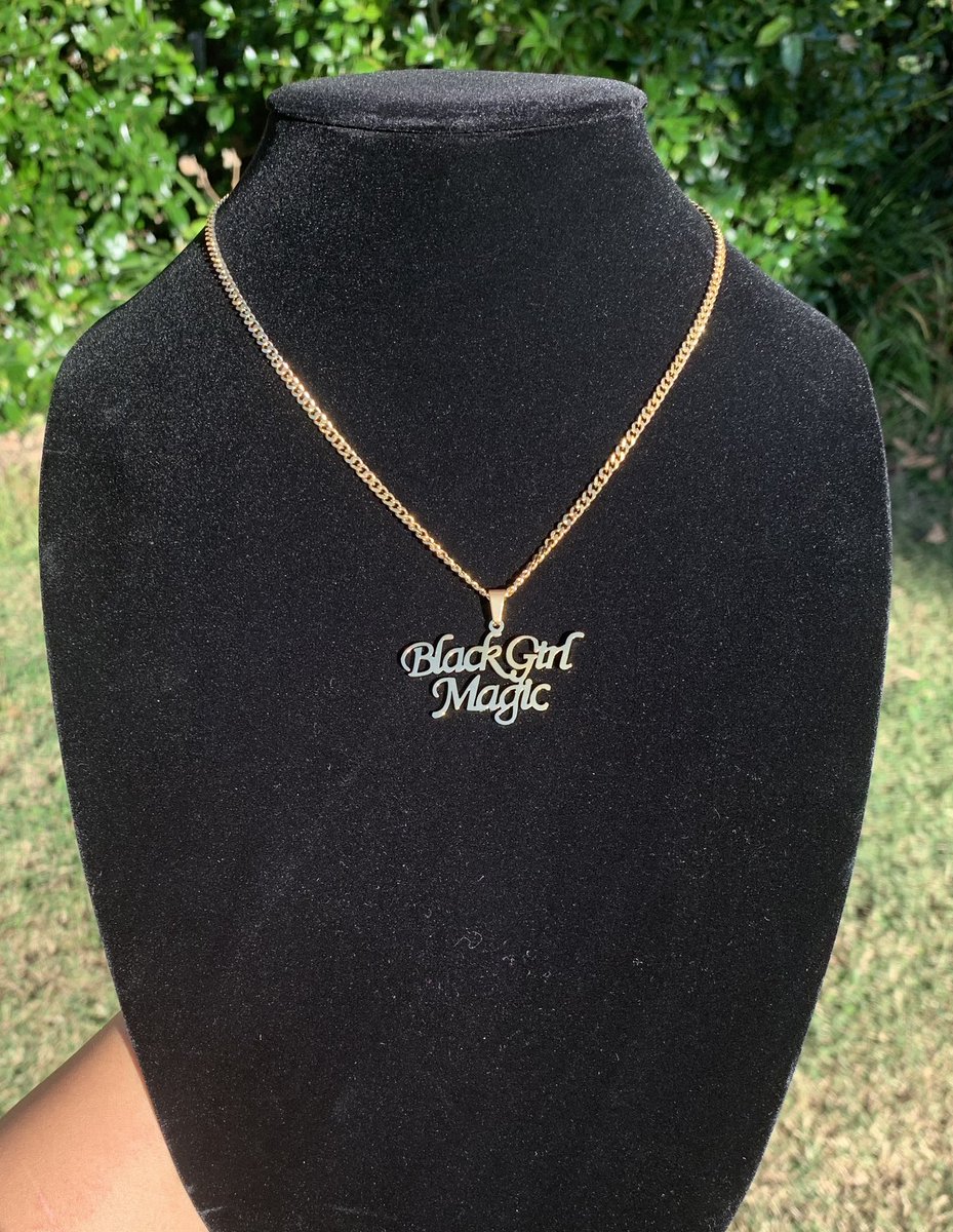 ItsREDheadKAYLA's tweet photo. In honor of Juneteenth grab you a stainless steel, gold plated necklace with an “18 chain from our site. On sale for $12! Shop https://t.co/jEIUq7cNe9 🛍 local pick up only! https://t.co/J8q4AzM6ib