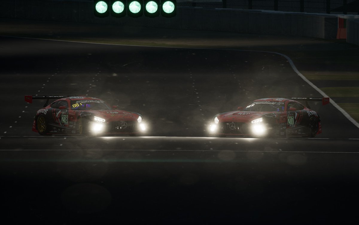 🏆 #MonsterEnergy Suzuka 24 H
by <a href="/busrofficial/">British University Sim Racing</a> &amp; <a href="/sim_grid/">SimGrid</a>

🏁 Suzuka

👥 Pilotos: 
Coche 1
<a href="/rafaherruzo_19/">rafahl_196</a> 
<a href="/JaviRodriguez/">Javi Rodríguez</a>
<a href="/Sitoo003/">Alfonso Ramírez</a> 
<a href="/JuananFernandez/">Juanan Fernandez</a> 

Coche 2
@karolinho1995 
<a href="/RayoCarbajal95/">Rayo Carbajal</a>
<a href="/JmLarrey/">JM Larrey</a> 
#Joan Signes

🏎️ #MercedesAMG GT3

📺 twitch.tv/busrofficial

#GoReds🔴🦅