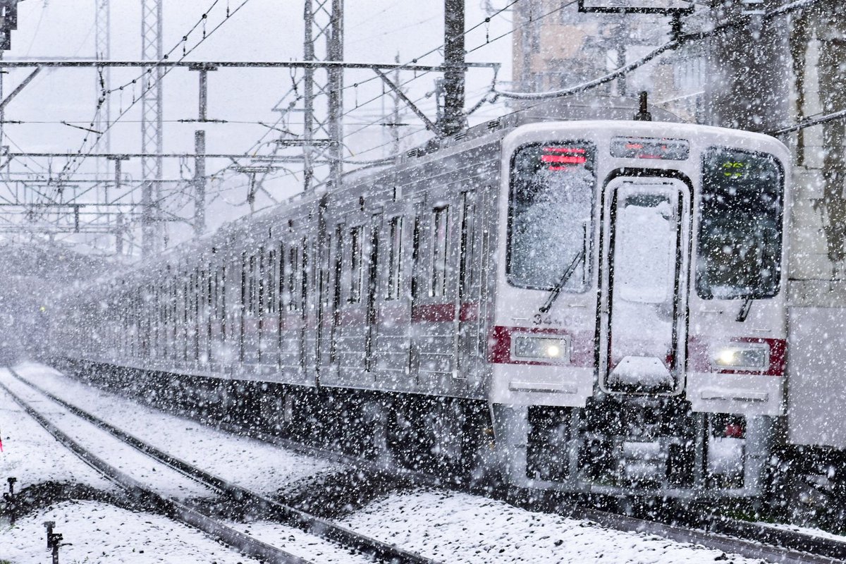 PASMOICOCA's tweet photo. 31609F＋31409F、東上線転属により半直東武30000系さよなら

(半蔵門線･田園都市線乗り入れ期間:2003/03/19～2021/06/03) https://t.co/TXn3u3VVO6