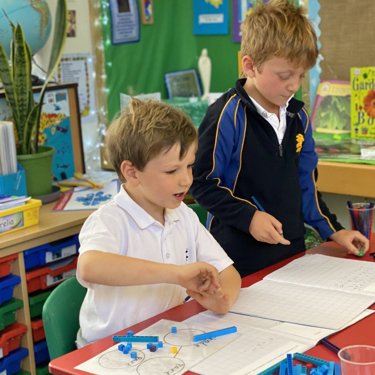 FarleighSchool's tweet image. It was a joy to drop into a Year 1 maths lesson this week, seeing the children work so well together, show great concentration and have fun whilst they were learning!

#farleighfamily #farleighpreprep #mathslesson #mathsisfun