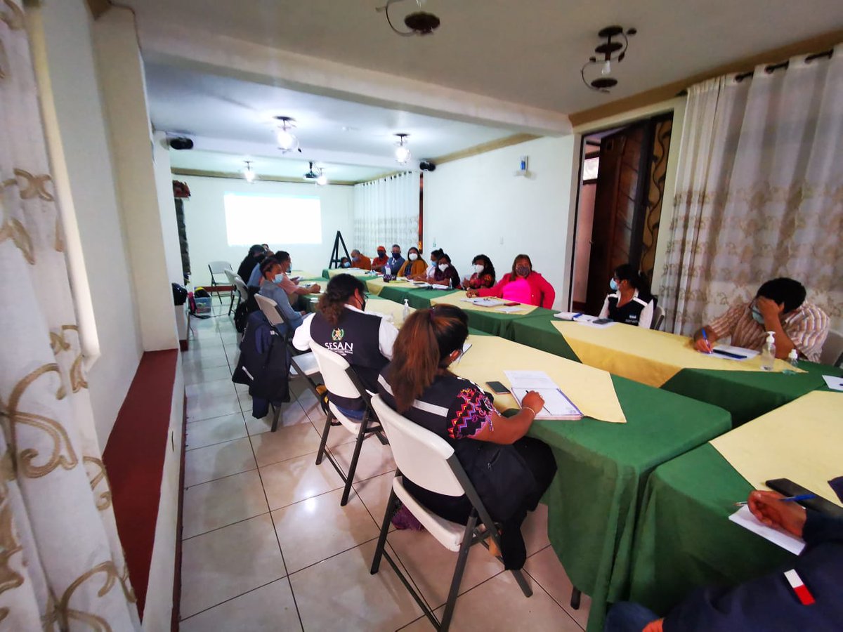 SESAN_Solola's tweet photo. La Gobernanza en #SAN permite la toma de decisiones en consenso para avanzar en procesos como el que realiza la #COMUSAN, #MUNAP y Entr Cordinador de #CODESAN en el municipio de Panajachel. Se avanza en la gestión presupuestaria para la estandarización y equipo antropométrico. https://t.co/G6mx9hKCvw