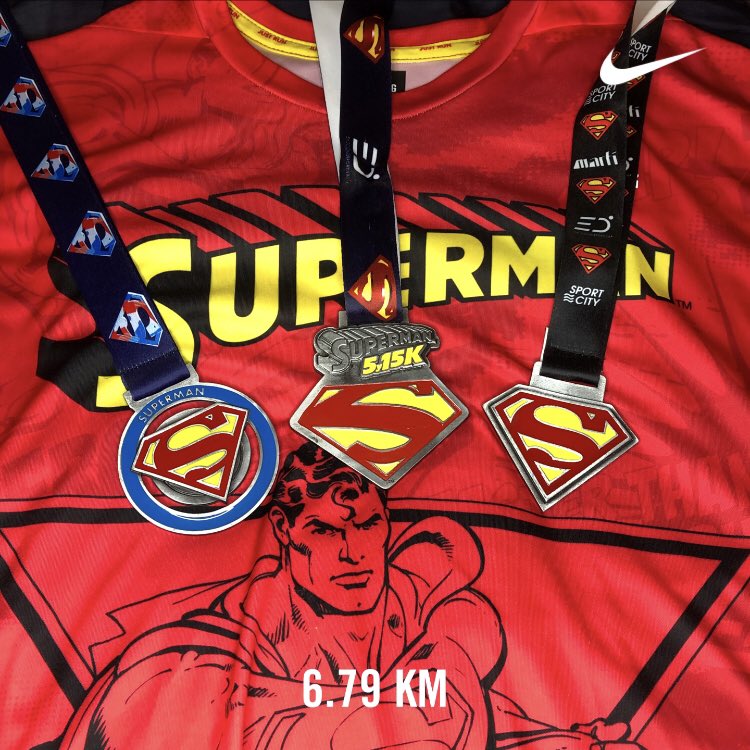 curiaco's tweet photo. Corrí 6.79 kilómetros con Nike Run Club #MedioMaratonVirtualSuperman #CorreConEmocion @emocionD #5K #nikeplus #nikerunning #nikerunclub #werunmexico #clancoapa #cdmx #sudaeljamon #sudaeljamonpaquetepongasbombon #nikerun #superman #emociondeportiva https://t.co/SjKRJD2ygM