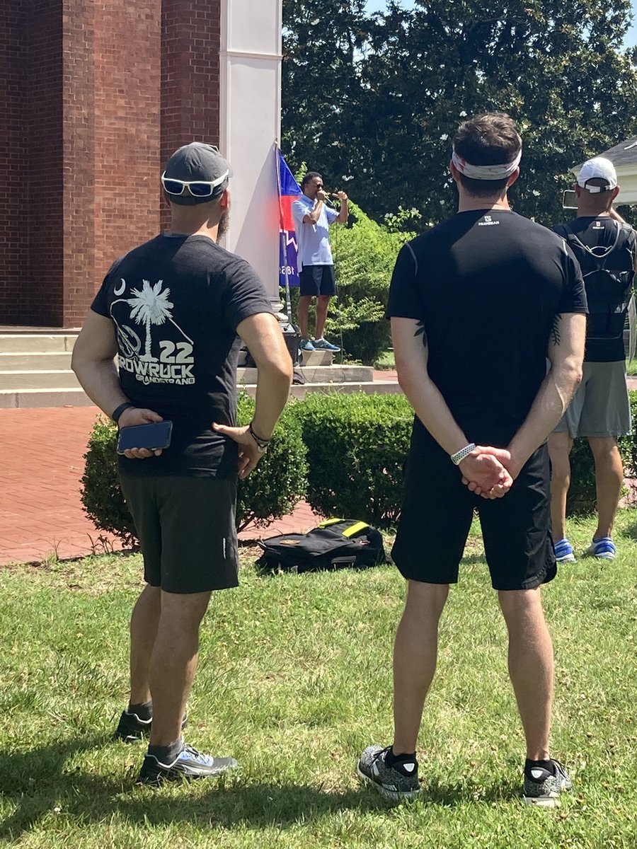PaulLWingate's tweet image. @F3Nation Execs @ScratchAndWinF3 &amp;amp; @PhunnyHaHa listening to @DannyGatling give @BennettCollege History at #F3Juneteenth Ruck @F3Greensboro #JuneTeenth2021