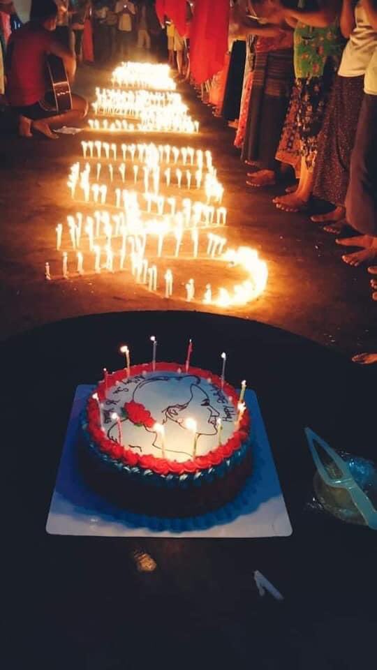 WaiThethsu's tweet photo. To mark the 76th birthday of people’s leader Daw Aung San Suu Kyi,Candle light prayer service strike was held in Thayet Nakhok village Thayet Chaung township . #WhatsHappeningInMyanmar #June19Coup #MilkTeaAlliance  #76FlowerStrike https://t.co/z5XbxiqxBN