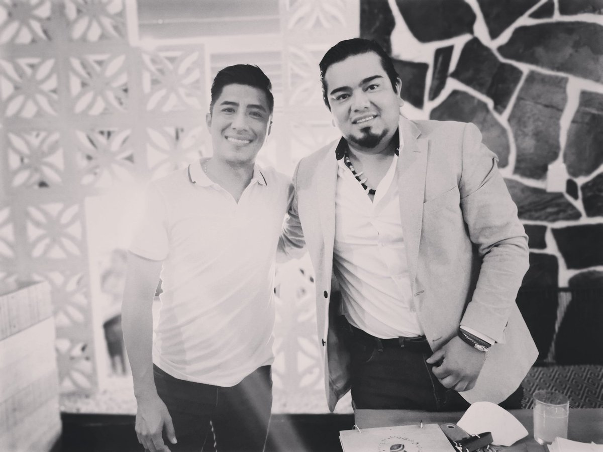 vlackper's tweet image. 🎙️Con Ramses Santiago Un gran amigo y politólogo, sigamos en la Ruta de lucha para seguir consolidando el proyecto de Nación.📸
