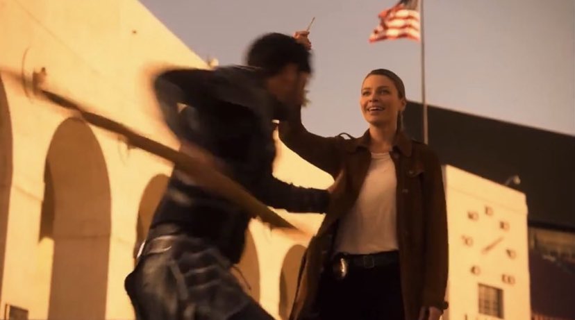 Chloe first time meeting the whole family really was a huge success look at how happy she is🥰