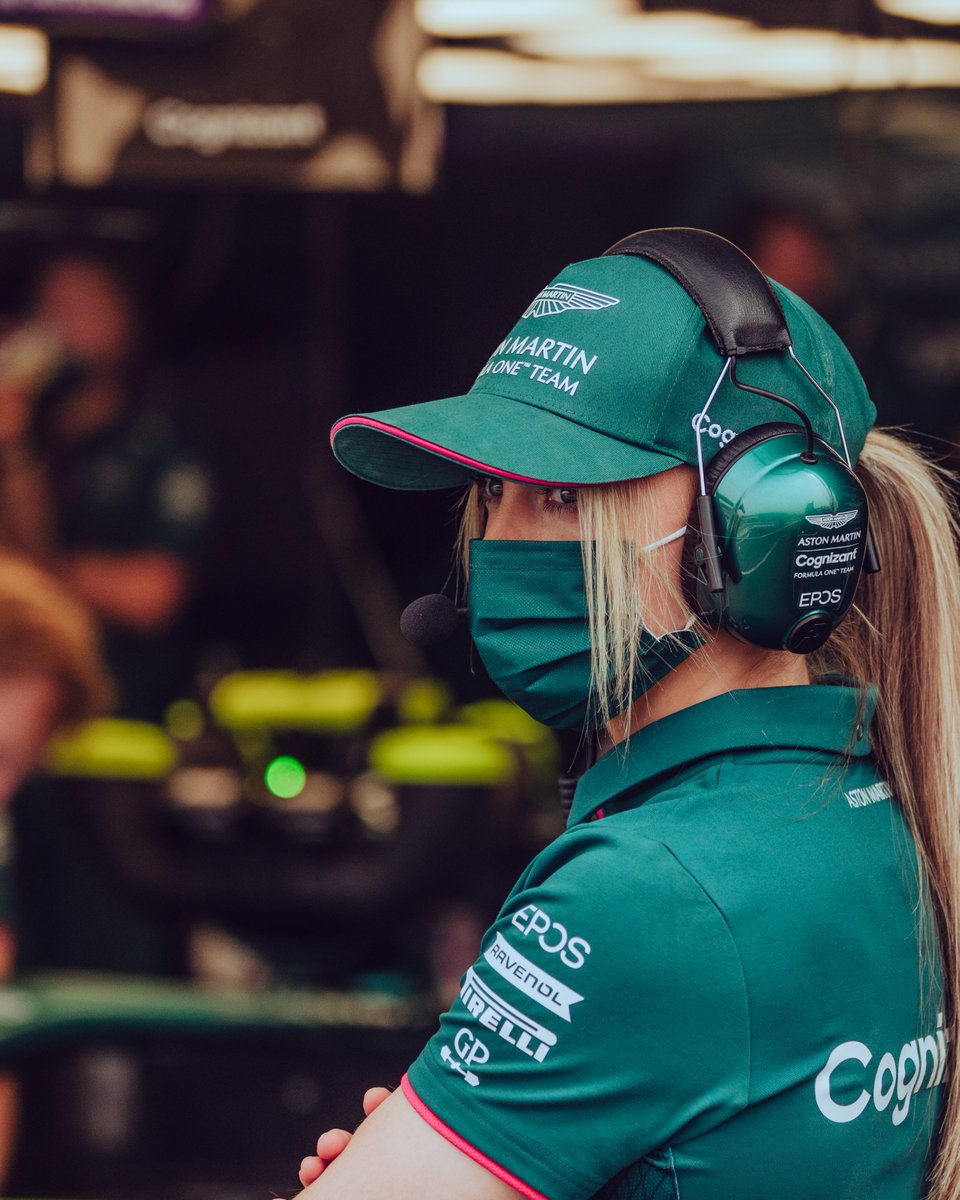 AstonMartinF1's tweet photo. Spotted. 👀

Spoiler alert: you might spot @1JessicaHawkins in the next episode of INSIDER too... stay tuned. https://t.co/4lVsZS8JQN