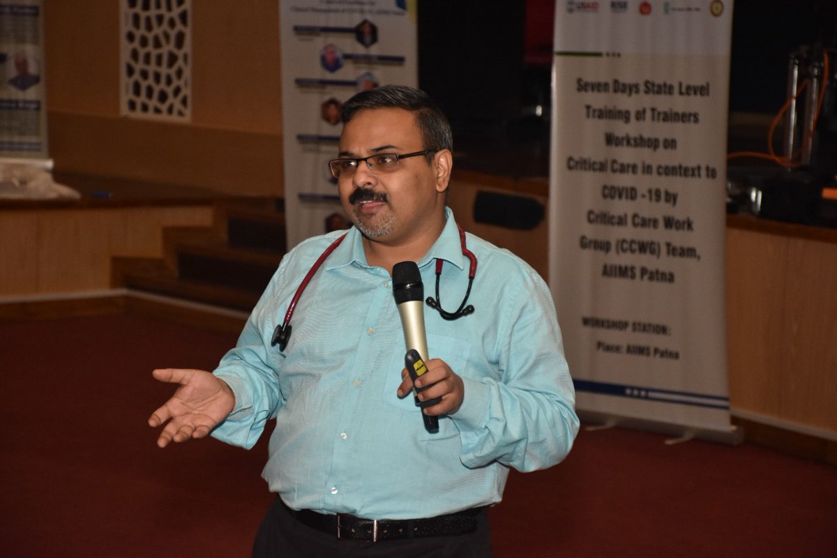 aiims_patna's tweet photo. Day 2nd of 7 days Hands-on training of #Training for Trainer #Covid_19 Management @BiharHealthDept at @aiims_patna
Principles of #ANTIBIOTICS in ICU Dr Divendu Bhushan effort supported by @usaid_india  #RISE @MoHFW_INDIA @officecmbihar @PIB_Patna @mygovindia @PMOIndia @BulbulSood https://t.co/KndSPUt8aG