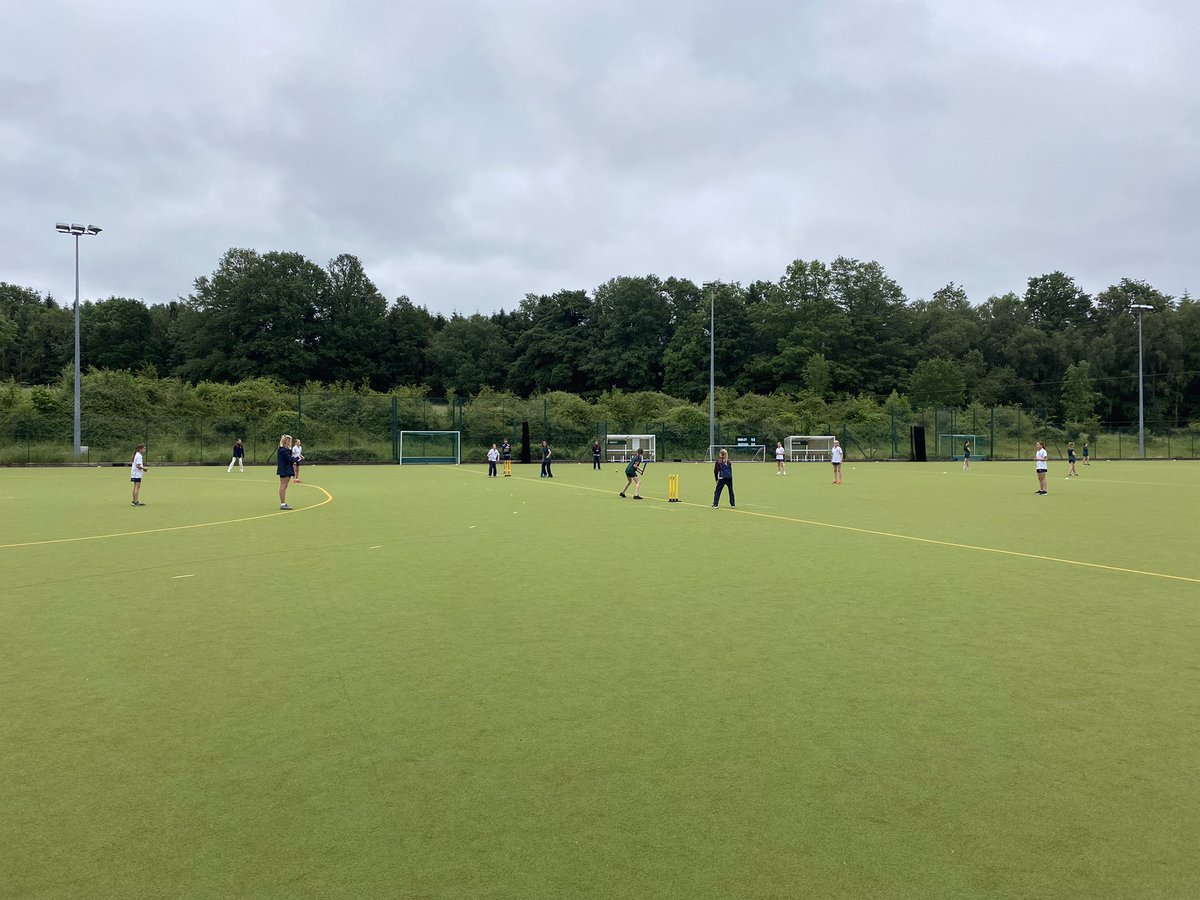 EmbleySport's tweet image. Four challenging home fixtures against @KESSouthampton today, but a great experience for those involved. 

Well done to all year 7’s and 8’s who participated and a special thanks to the ground staff who were able to ensure the games went ahead! ☔️ 🏏