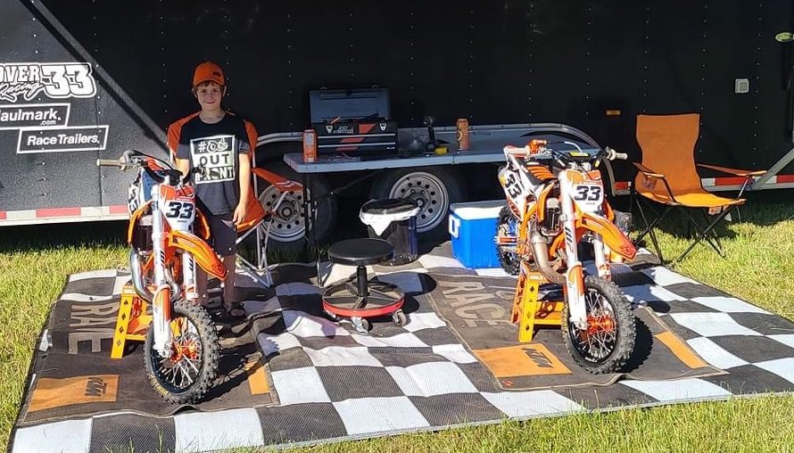 RackHunterCamo's tweet photo. Huge Weekend of racing this weekend! 
North Carolina 
Wisconsin 
Ontario X2 

@rverberne88  / @MasonMaggio1  / @groverracing33 / @AlbertFrancisRacing https://t.co/HX39zWxu9Q