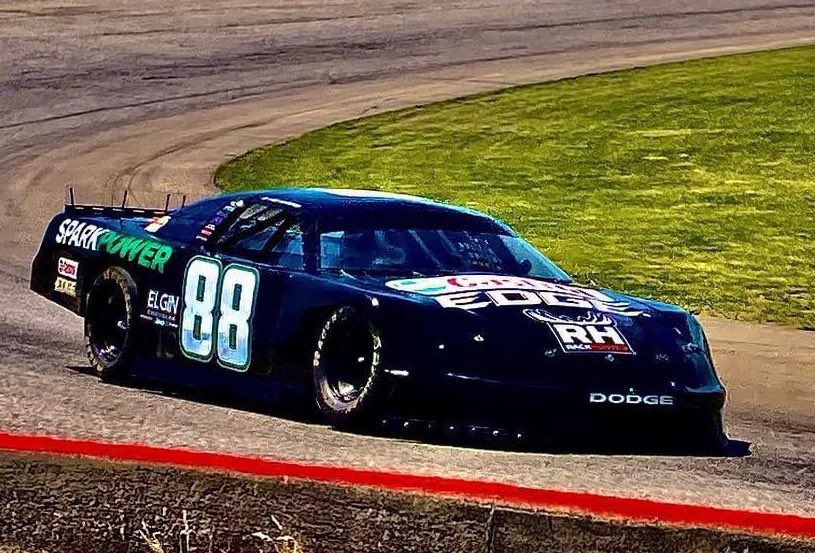 RackHunterCamo's tweet photo. Huge Weekend of racing this weekend! 
North Carolina 
Wisconsin 
Ontario X2 

@rverberne88  / @MasonMaggio1  / @groverracing33 / @AlbertFrancisRacing https://t.co/HX39zWxu9Q