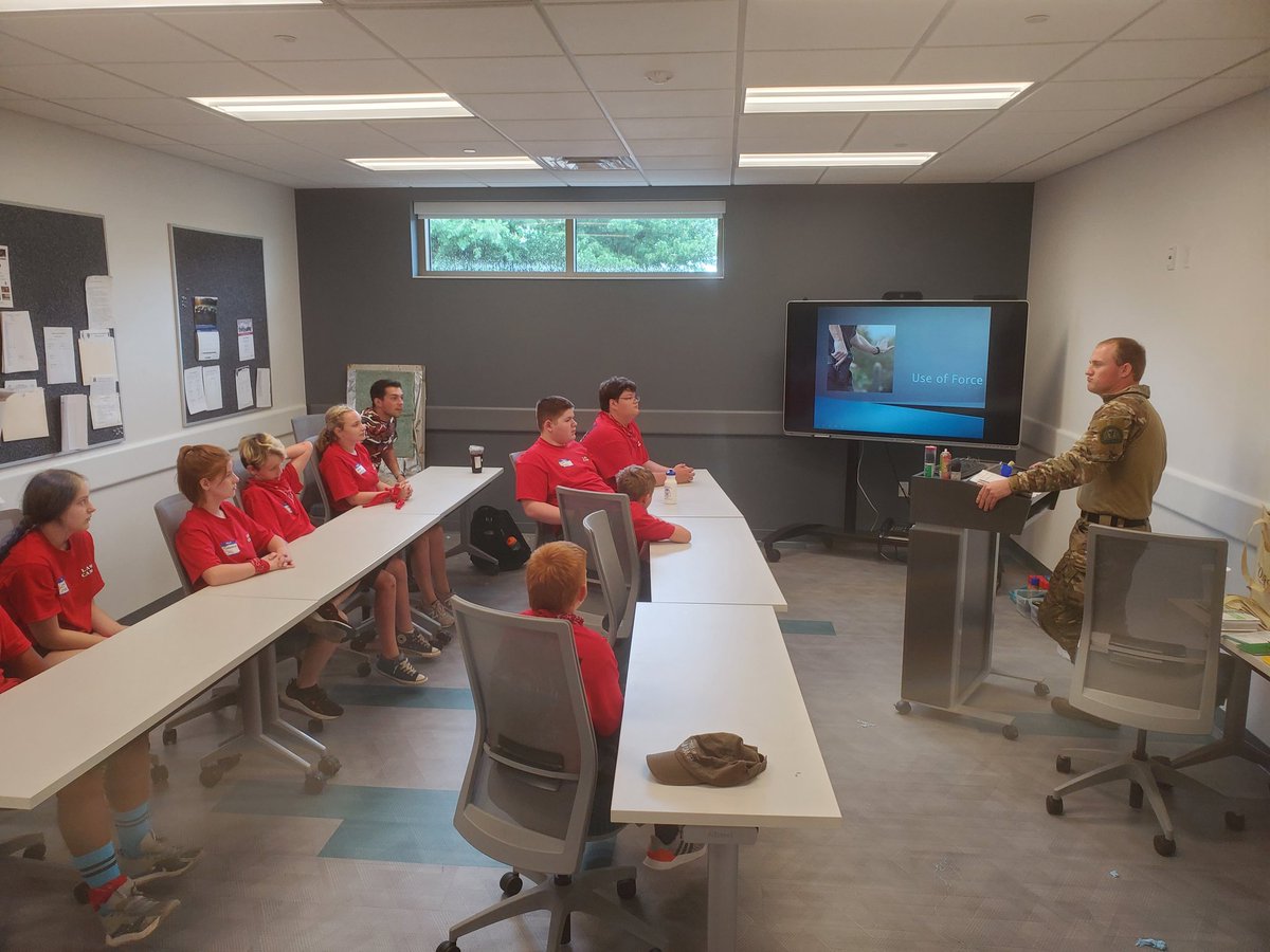 Use of Force with Officer Roach, Clearbrook Township PD/Warren County SWAT
