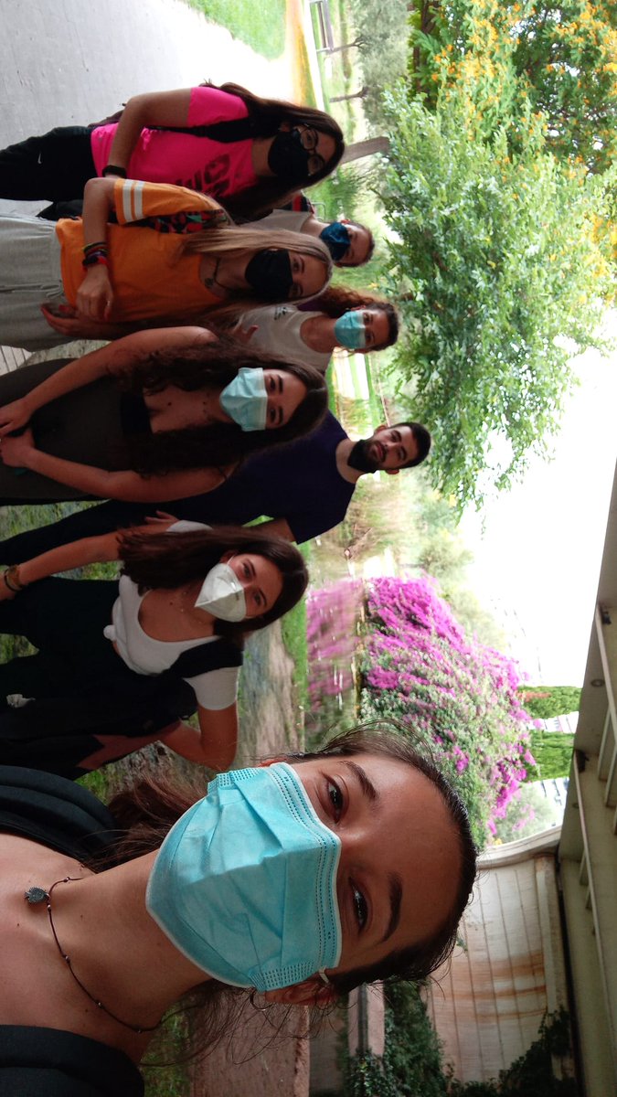 Crixtina011's tweet photo. #SHValencia @SurvivalZombie 21 https://t.co/SaYhR87LNT