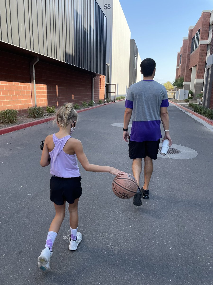 On their way to daddy-daughter basketball camp <a href="/NickOjea/">Nick Ojea</a> <a href="/GCU_WBB/">GCU Women's Basketball</a>