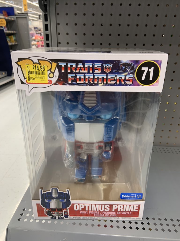 bobs_pop's tweet photo. Weird this is on clearance already! #Funko,#funkopopmoments,#funkofamily,#funkomarvel,#funkoPOPS,#FunkoPOPNews,#funkofunatic,#popvinyl,#dcfunkpops,#FunkoPopsUK,#funkocollector,#popscollector,#funkofanatic,#funkofanclub,#funkonation https://t.co/83oT99wLor