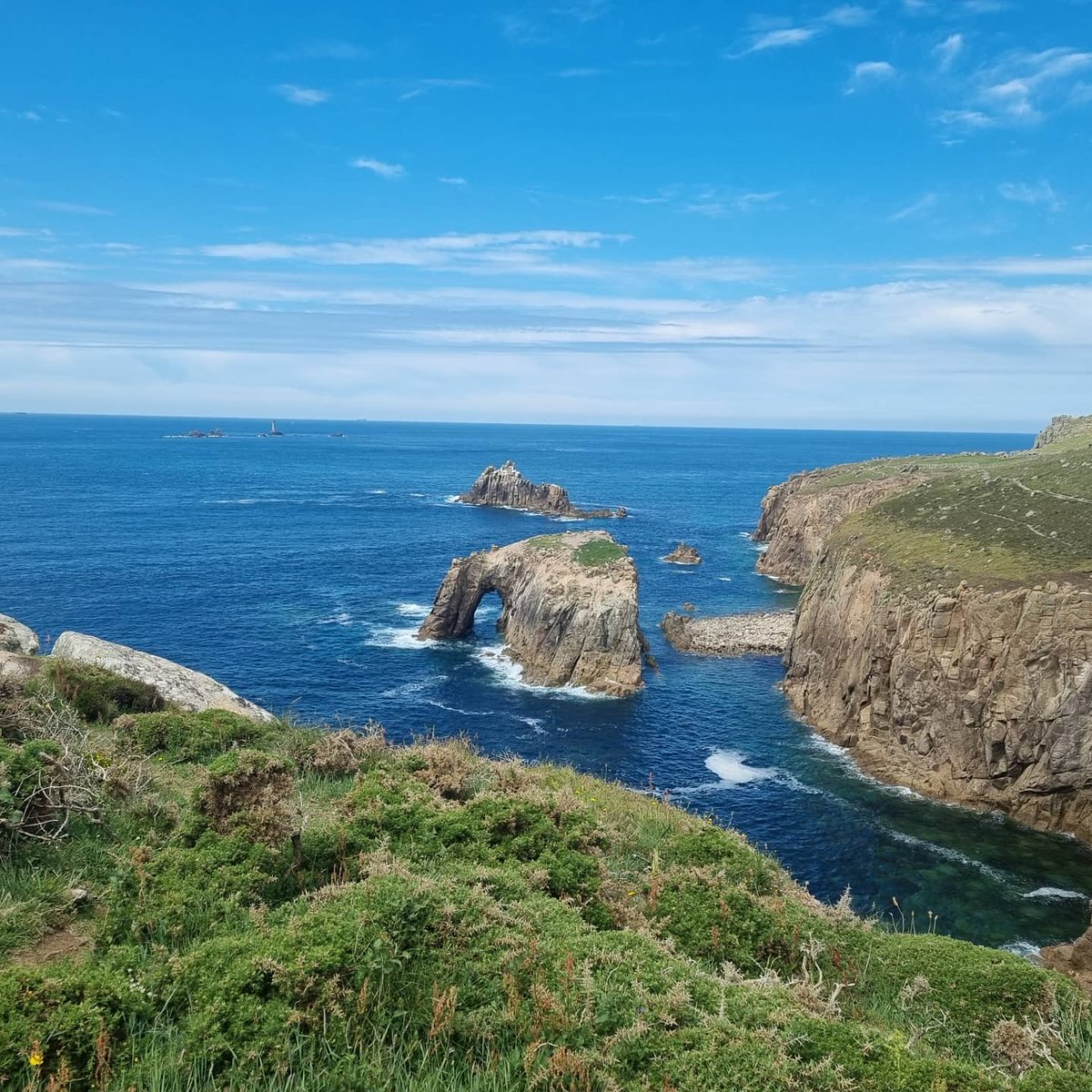 traceyrogers37's tweet image. Day at Lands end #exploringcornwall #MakingMemories❤ #holidays #hudson