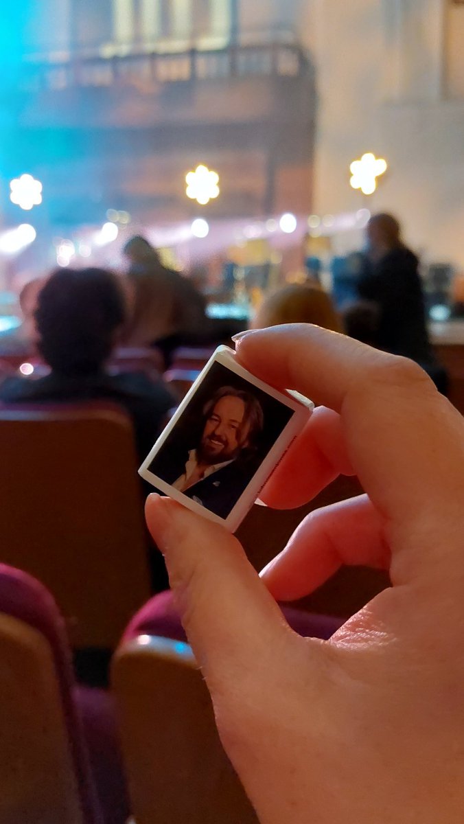 Musical_Me_9's tweet photo. The show was incredible , thank you @johnowenjones it was a birthday treat for me also 😍❤ . After the awful year we have had, this has more than made up for it! @cadoganhall #cutechocs #joj50 #meetngreets  #vipsonly https://t.co/TAoNUIU2yO