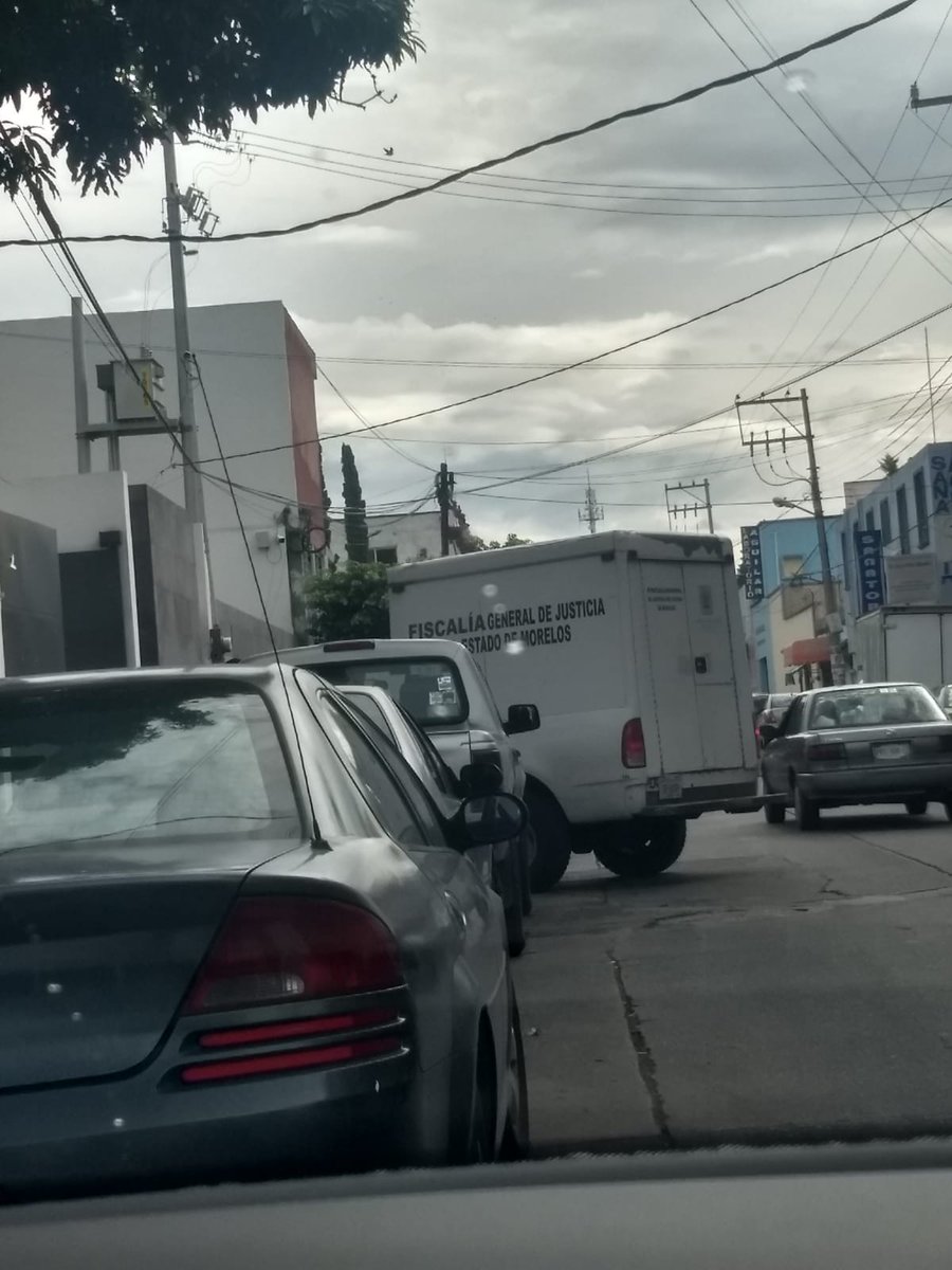 charly_tuiter's tweet photo. #EstoPasaEnMorelos
Trasciende... Es probable que la inhumación de 110 cuerpos desconocidos no se realice el próximo lunes, en Fiscalía Oriente.
Porque @Fiscalia_Mor incurre en las mismas violaciones de DDHH del Caso Tetelcingo.
@UrielCarmona17 @Busqueda_MX @CNDH @ONU_derechos https://t.co/tk47mjraoo